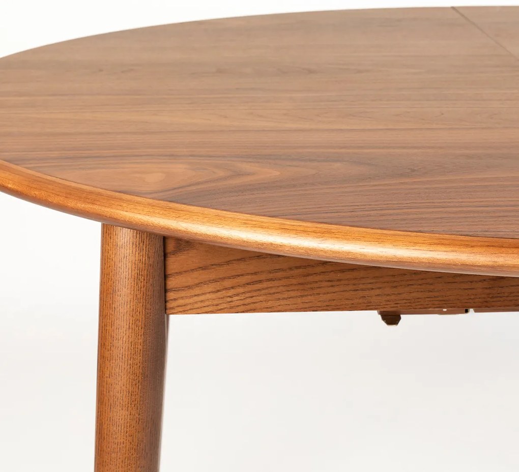 Zuiver Twist Round Walnut Walnoot Eettafel Uitschuifbaar 120-160 Cm - 120 X 120cm.