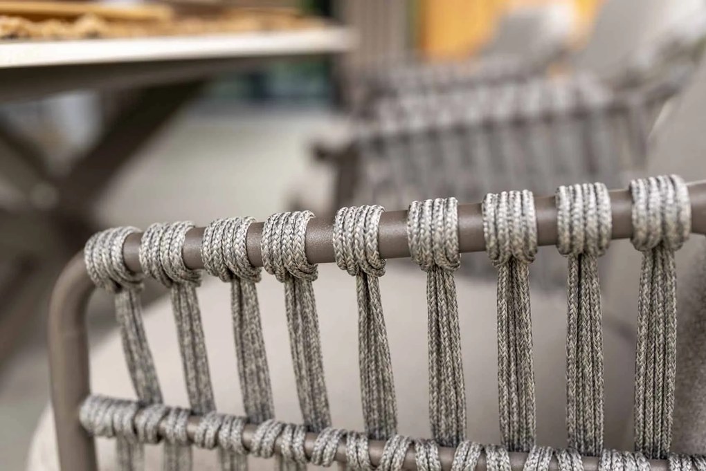 4 Seasons Outdoor Capalbio tuinset terre met Arizona tafel met keramisch blad 240 cm Tuinset   bruin weerbestendig