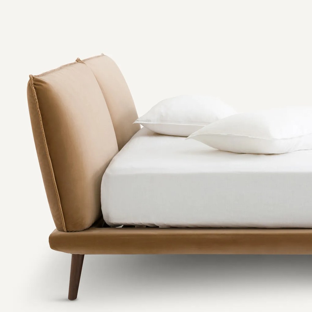 2-persoonsbed in fluweel, Aurore, design E. Gallina