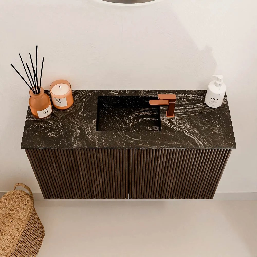 Mondiaz Joya DLux 70cm toiletmeubel walnut met wastafel faye midden 1 kraangat lava