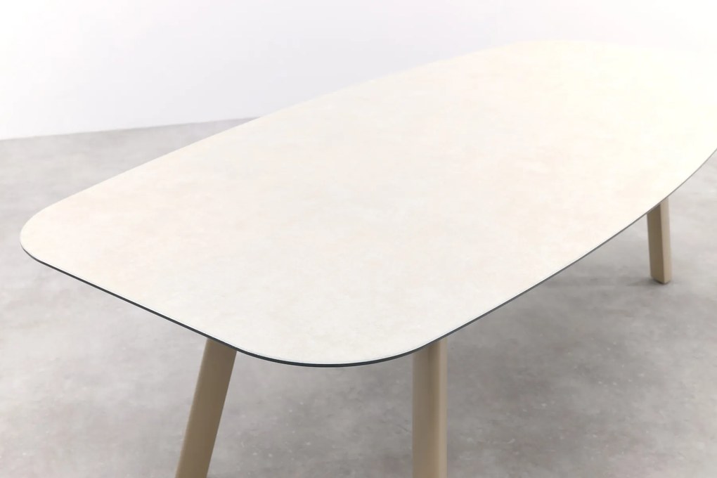 Taste Manolo Deens ovale tuintafel 240x103 cm. - Latte