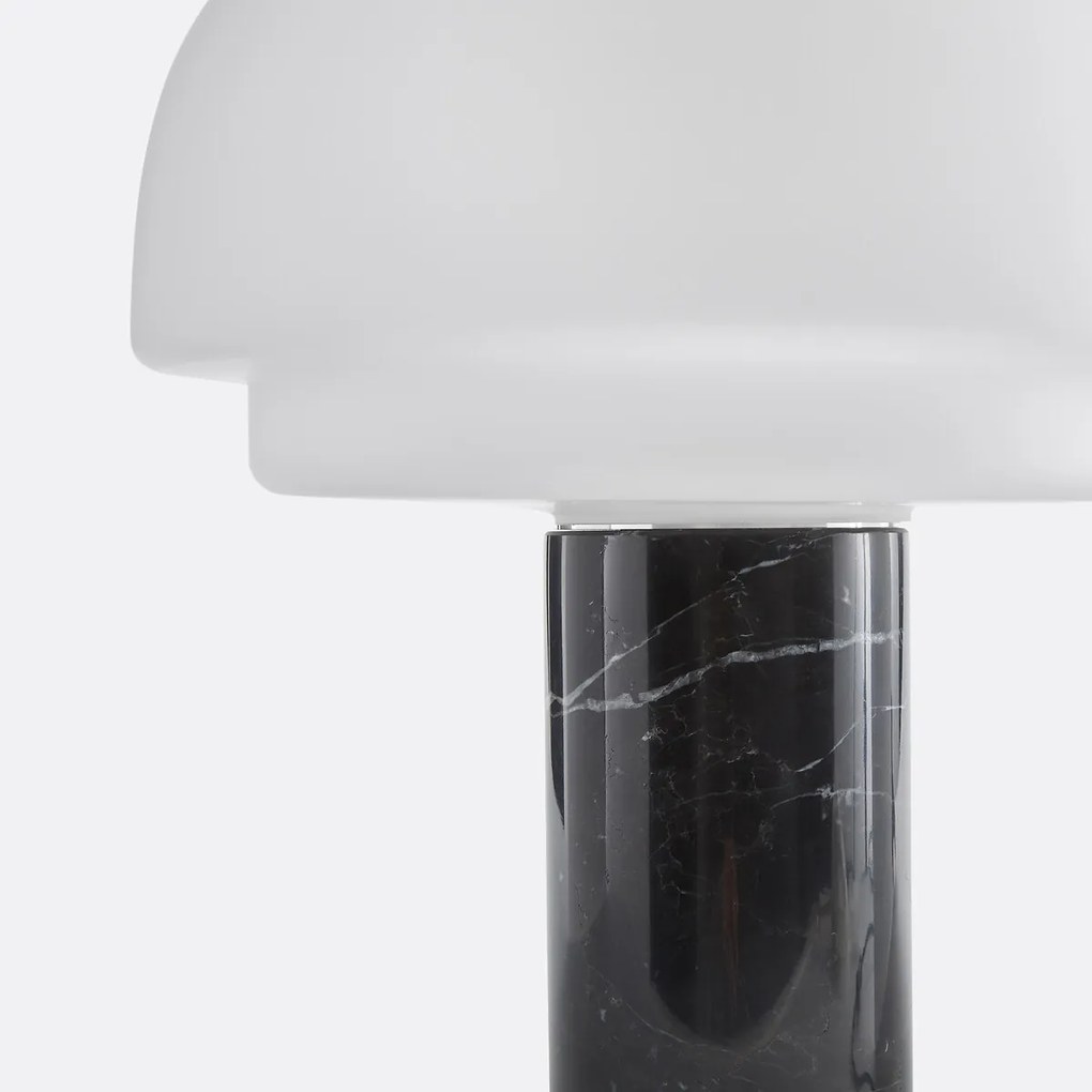 Tafellamp, opaline en marmer, hoogte 43,1 cm, AGATHILDA