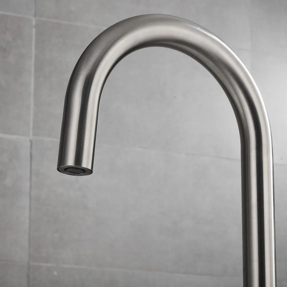 Saniclear Exclusive Curved Pro inbouw badkraan met vrijstaande uitloop RVS