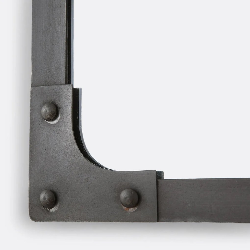 Metalen spigel in industriële stijl 144x120 cm, Lenaig