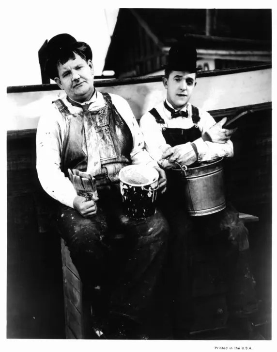 Foto Oliver Hardy And Stan Laurel In 'Towed In A Hole', Archive Photos