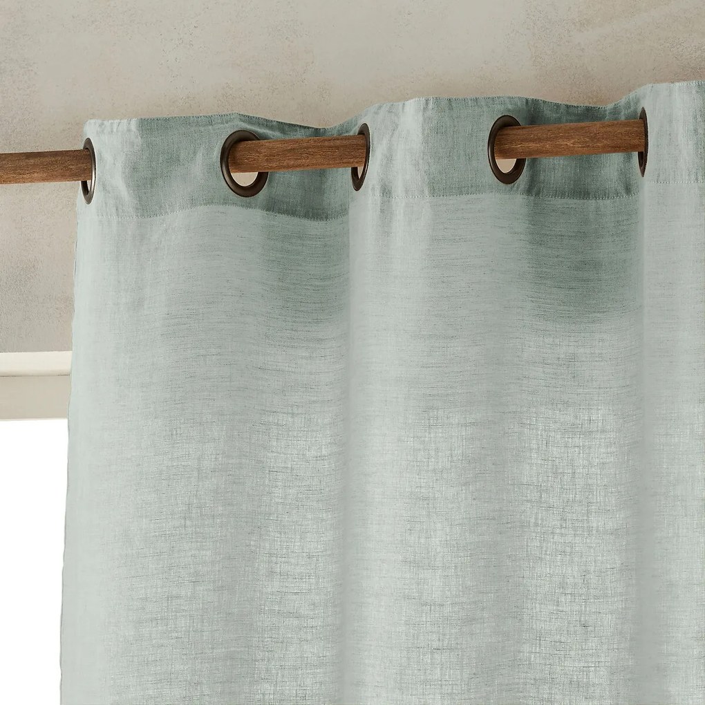 Gordijn in gewassen linnen, Romane