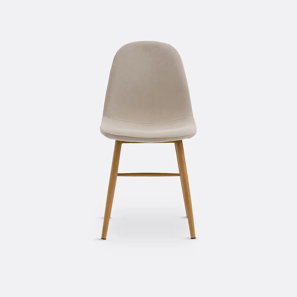 Fluwelen stoel, Polina