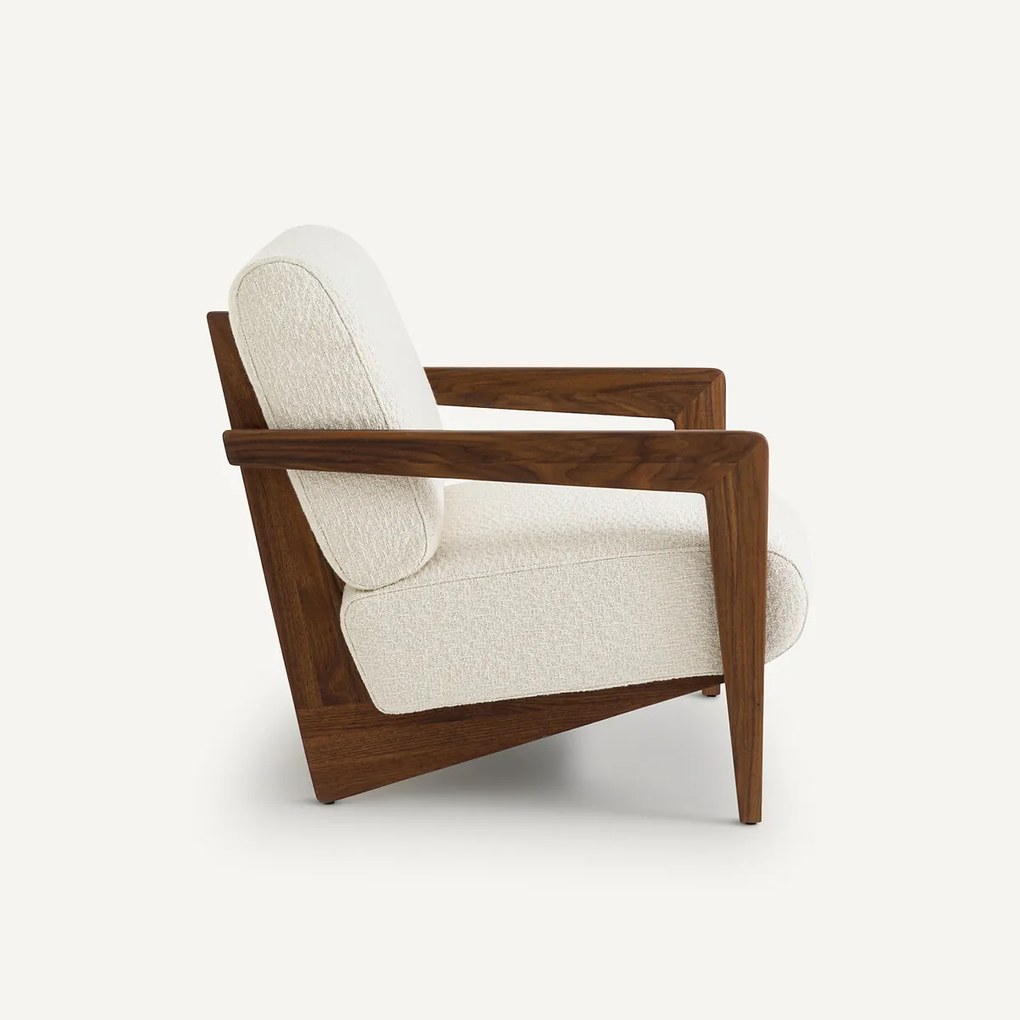 Fauteuil in massief notenhout in bouclé stof, Izag