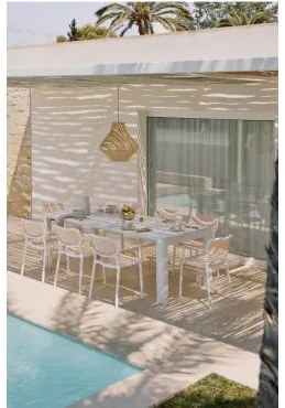Arnadine Rechthoekige Tafelset (220x100 Cm) En 8 Omara Stapelbare Tuinstoelen Met Armleuningen Gardenia Wit - Sklum