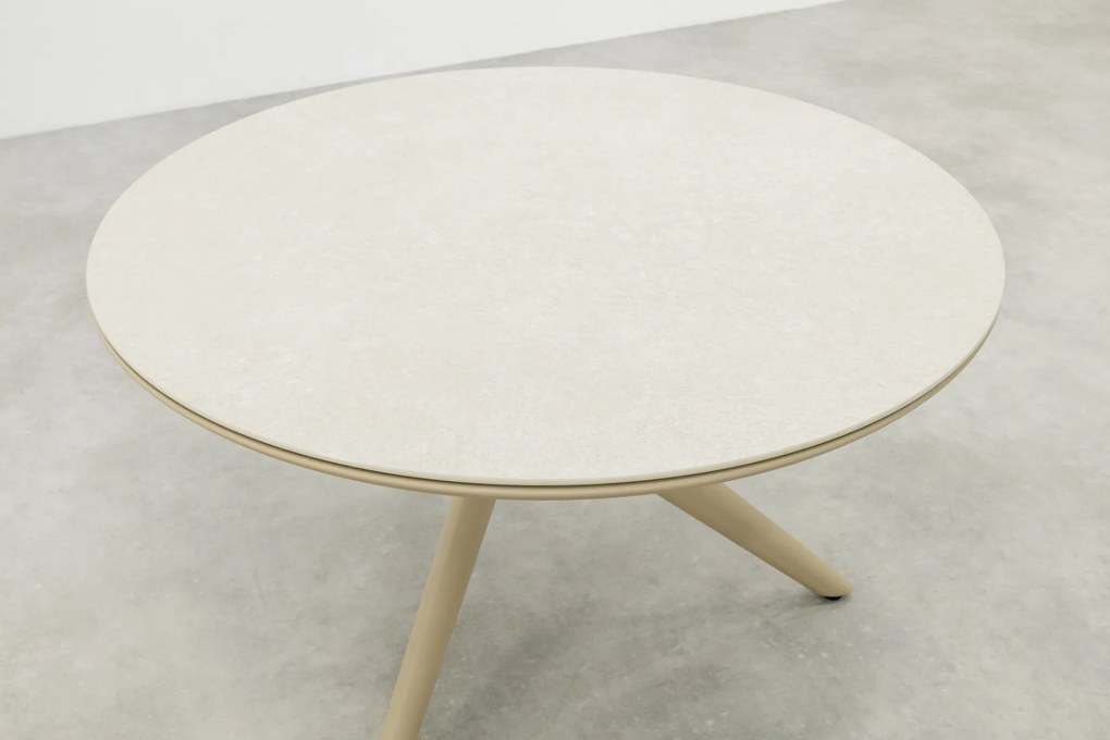 Dublin ronde tuintafel Ø120 cm. - Latte