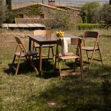 Uitschuifbare Eettafel 100-160x100 Cm Karvia En 4 Inklapbare Tuinstoelen Van Acaciahout Zayma Acacia Bruin - Sklum