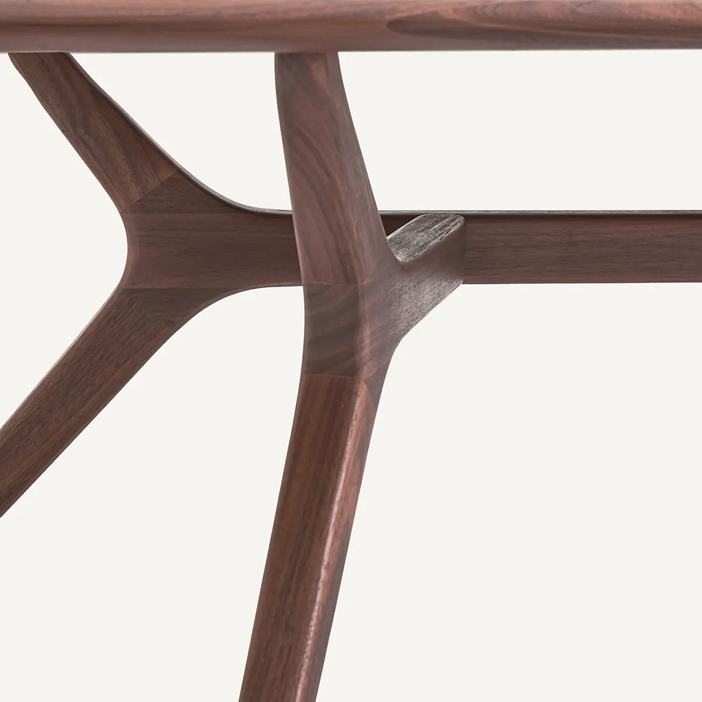 Ellipsvormige salontafel van massief notenhout, MARICIELO