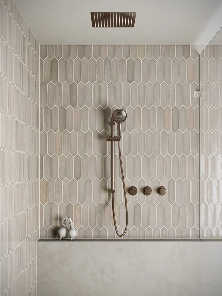 Saniclear Plus inbouw regendouche met inbouw douchekop 30x30cm, glijstang en 2 standen handdouche verouderd messing