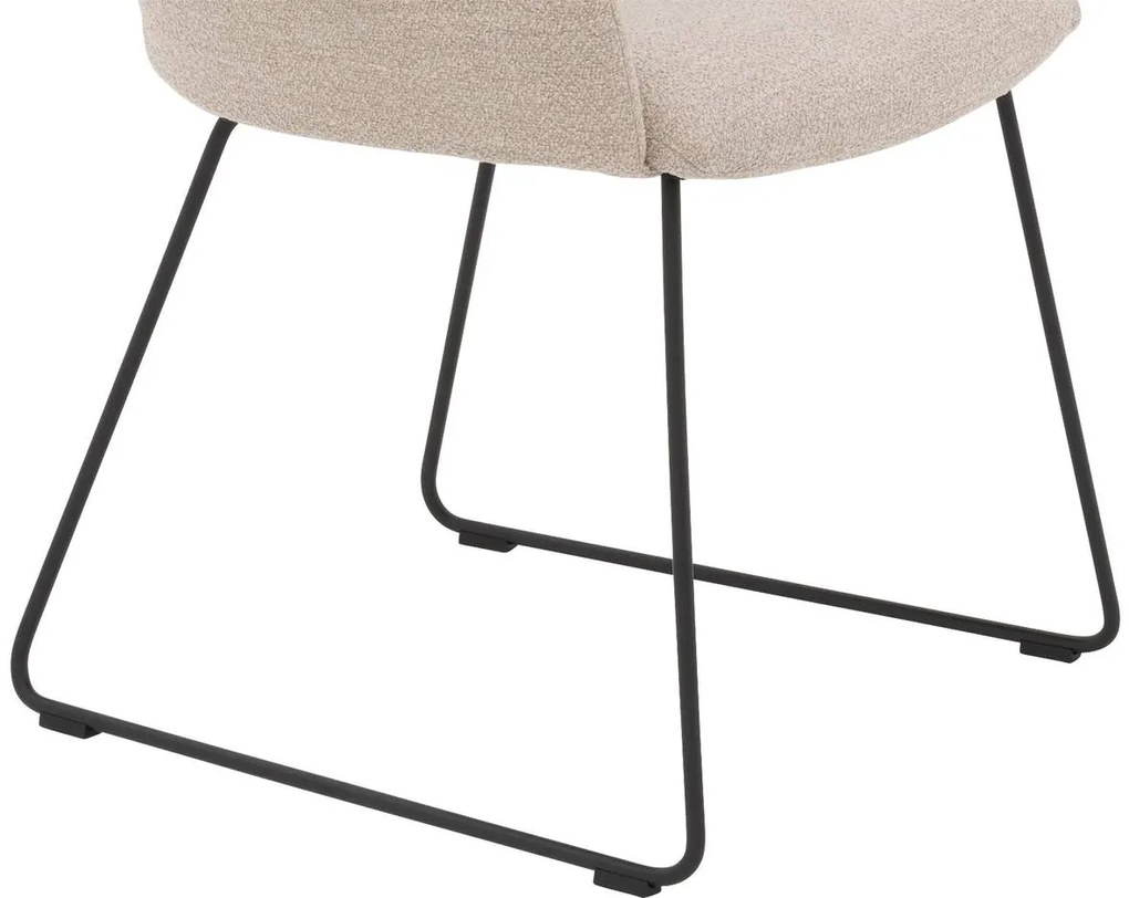 Goossens Eetkamerstoel Hera beige stof met armleuning, modern design