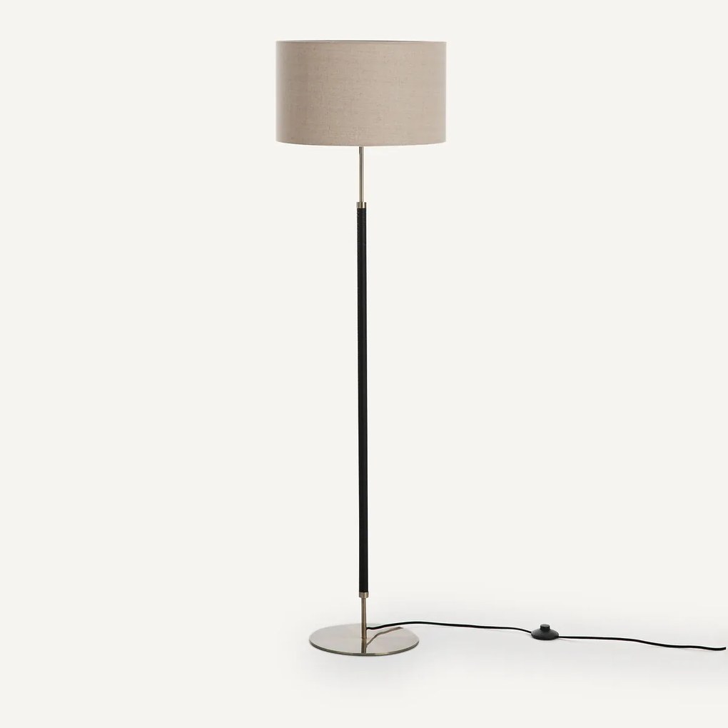 Staande lamp in metaal ijzer, messing en linnen, Jihana