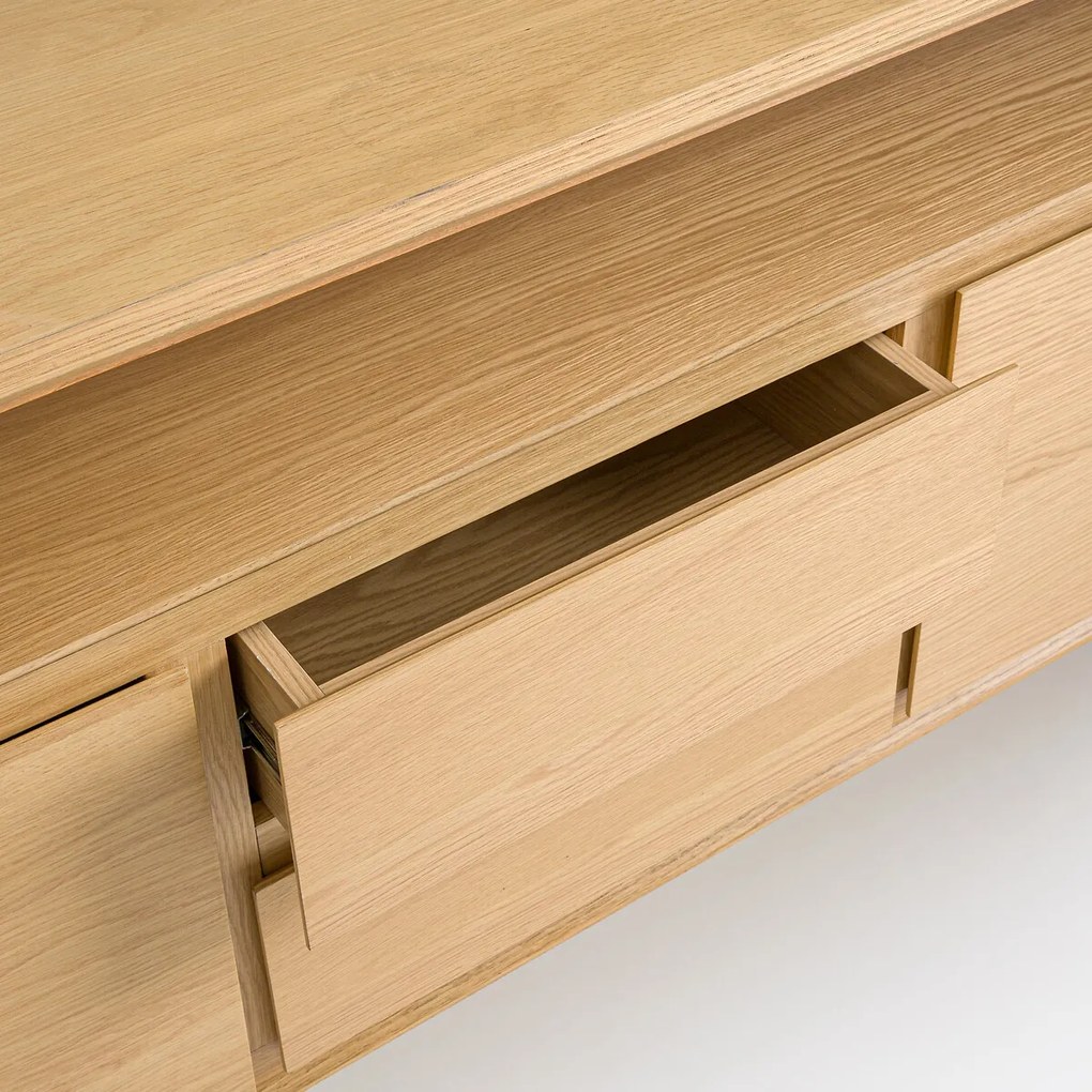 Buffetkast, 2 deuren, 2 laden, eikenfineer, Elina