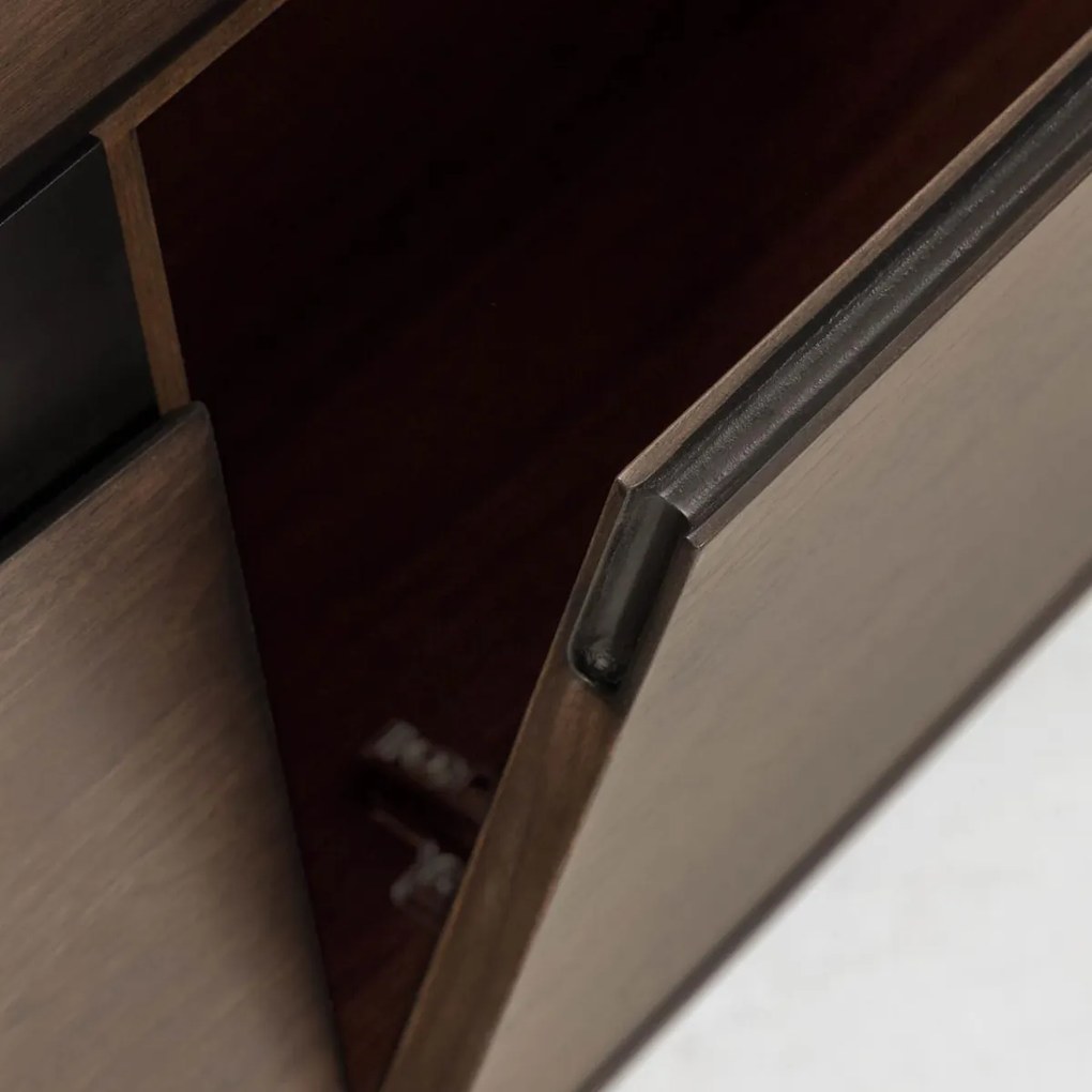 Kave Home Cutt Walnoot Dressoir Modern Design - 180x40x73cm.