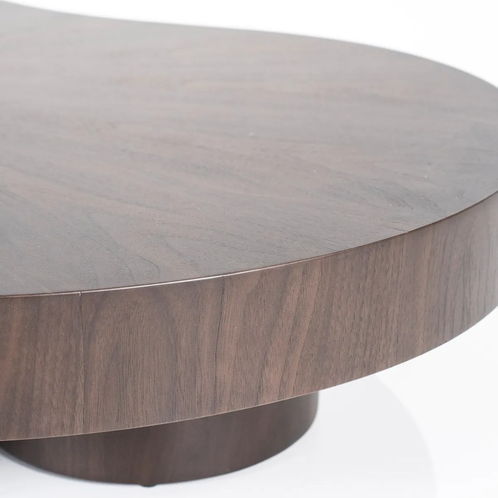 Grote Salontafel Walnoot Organisch - 150 X 110cm.