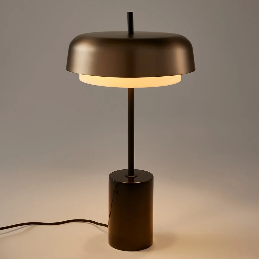 Rechte lamp in metaal en marmer, Clepsos