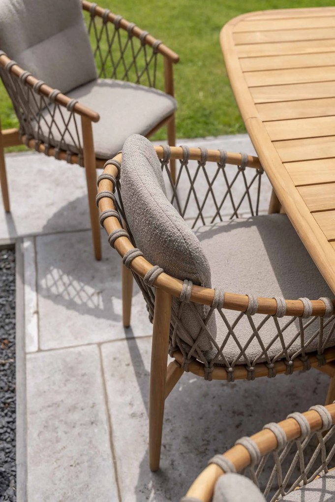 4 Seasons Outdoor Nora tuinset naturel teak met Capri tafel 280 x 110 cm SALE Tuinset beige weerbestendig