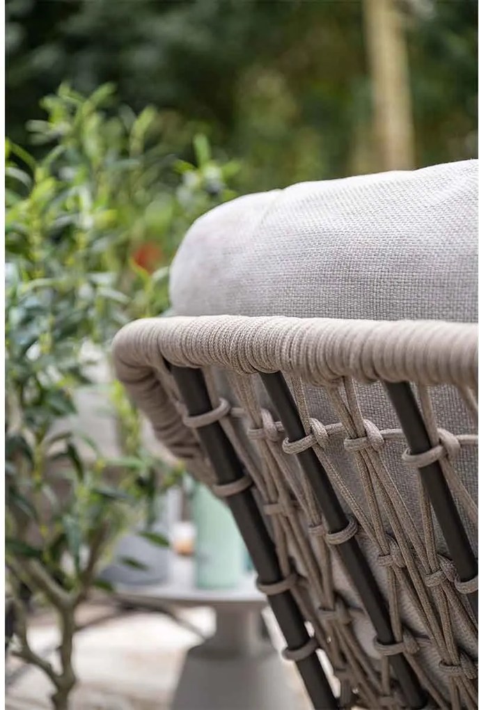 Garden Impressions Selene loungestoelen taupe - Mati bijzettafel Ø50x48 cm