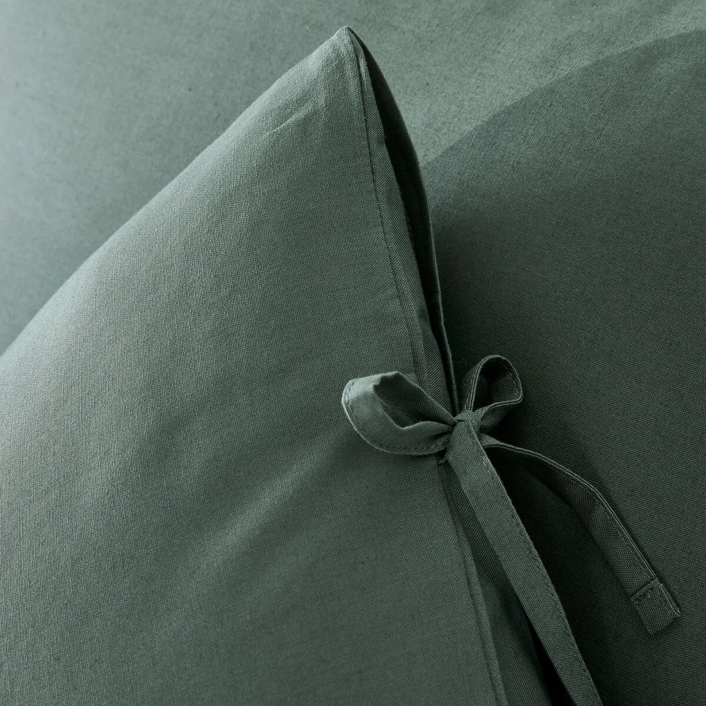 Effen kussensloop te strikken in katoen , Scenario