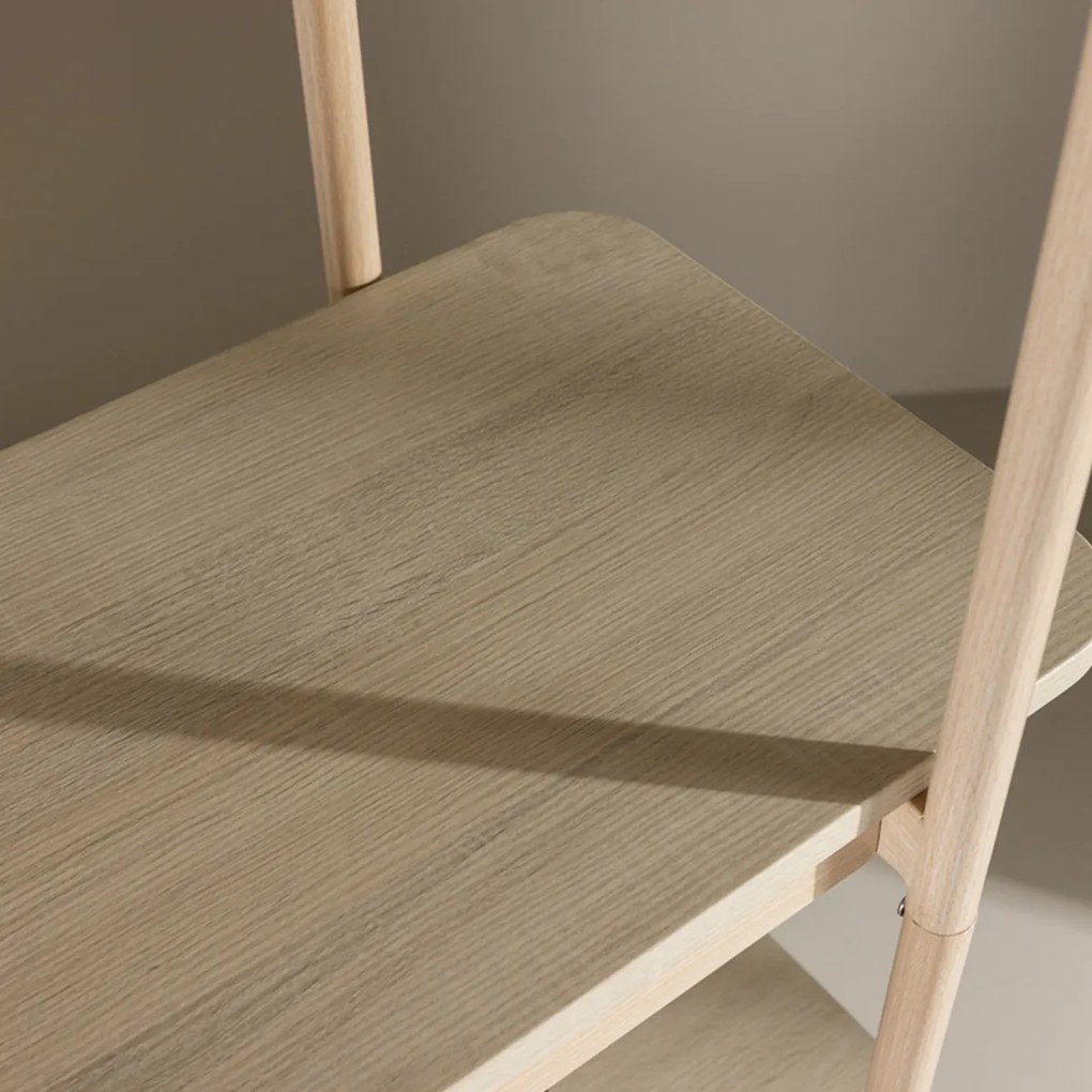 Openkast Met Vijf Planken Whitewash - 120x40x190cm.