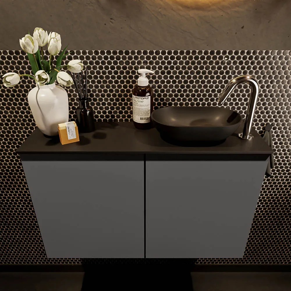 Mondiaz Fowy toiletmeubel 80cm dark grey met zwarte waskom rechts en kraangat