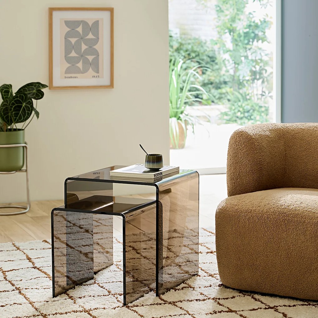 Set van 2 mimi bijzettafeltjes van gehard glas, Joan