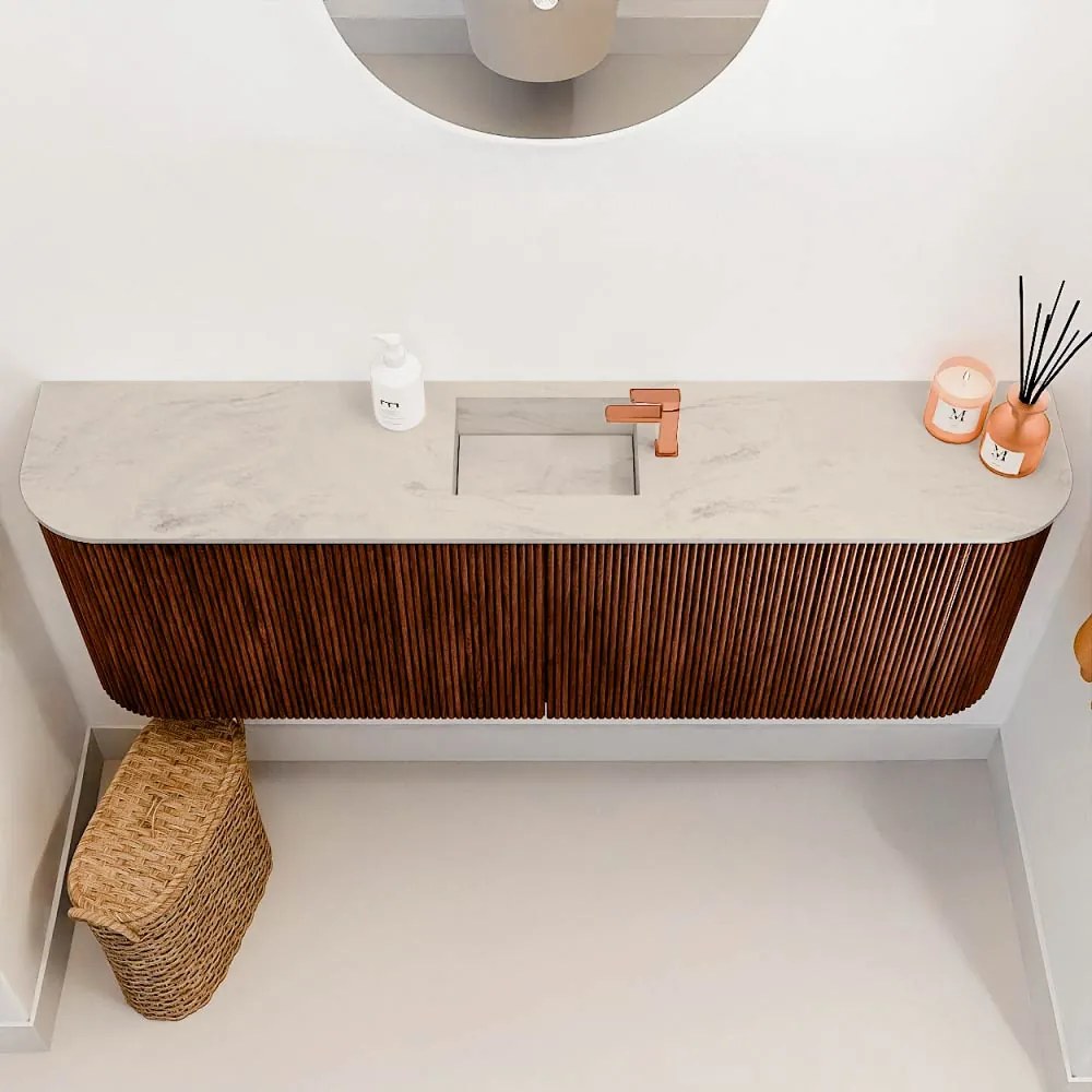 Mondiaz Joya DLux 125cm toiletmeubel ronding links/rechts ruby met wastafel faye midden 1 kraangat opalo