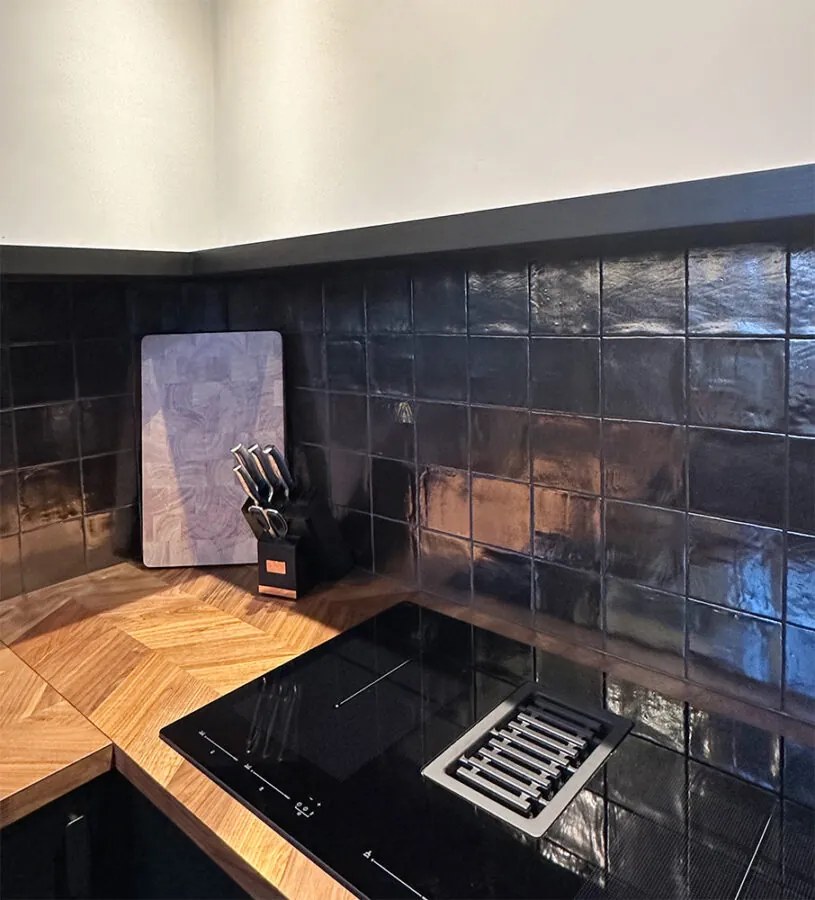 Wandtegel 13x13 Cm Handvorm Martini Zilver Gun Metaal RBT43