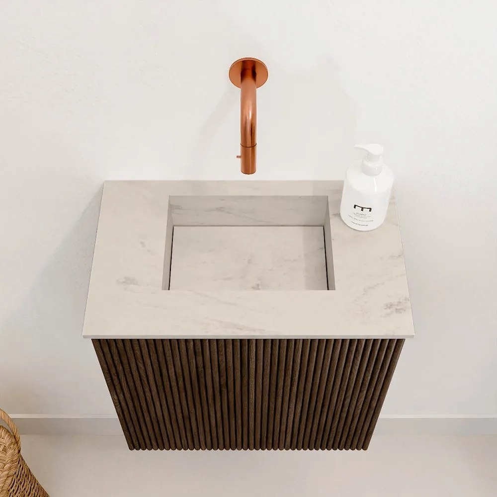 Mondiaz Joya DLux 40cm toiletmeubel walnut met wastafel faye midden zonder kraangat opalo