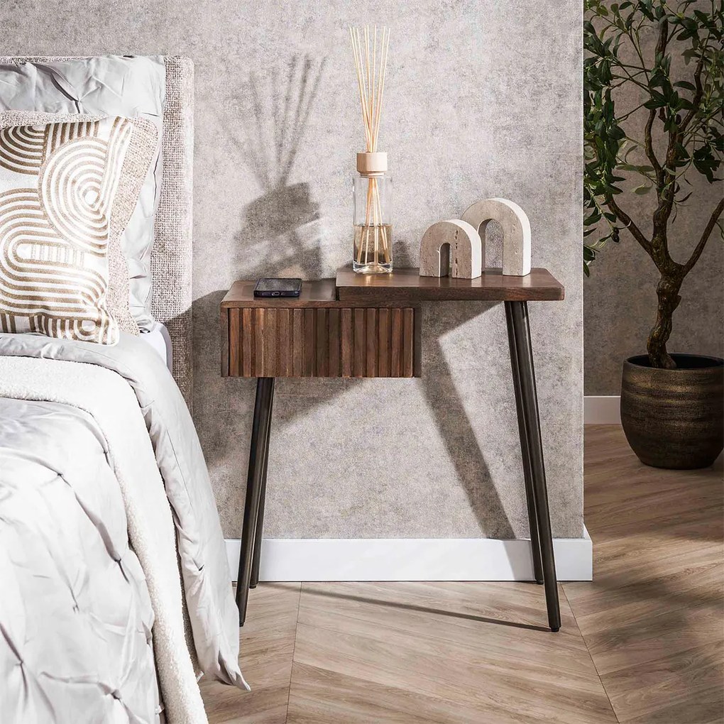 Houten Nachtkastje Met Lade Rechts - 60x30x61cm.