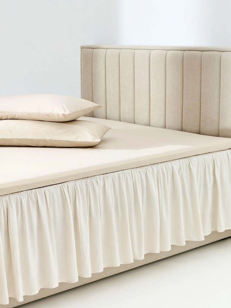 Gestreepte katoenen bedskirting Twyla met franjes