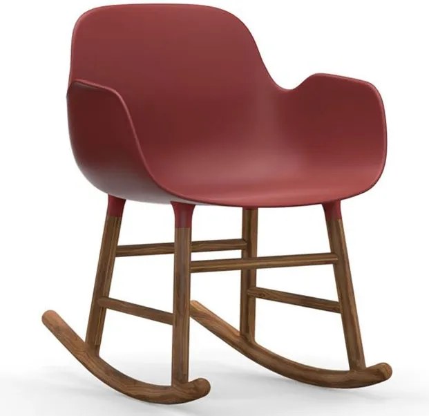 Normann Copenhagen Form Rocking Armchair schommelstoel met walnoten onderstel rood