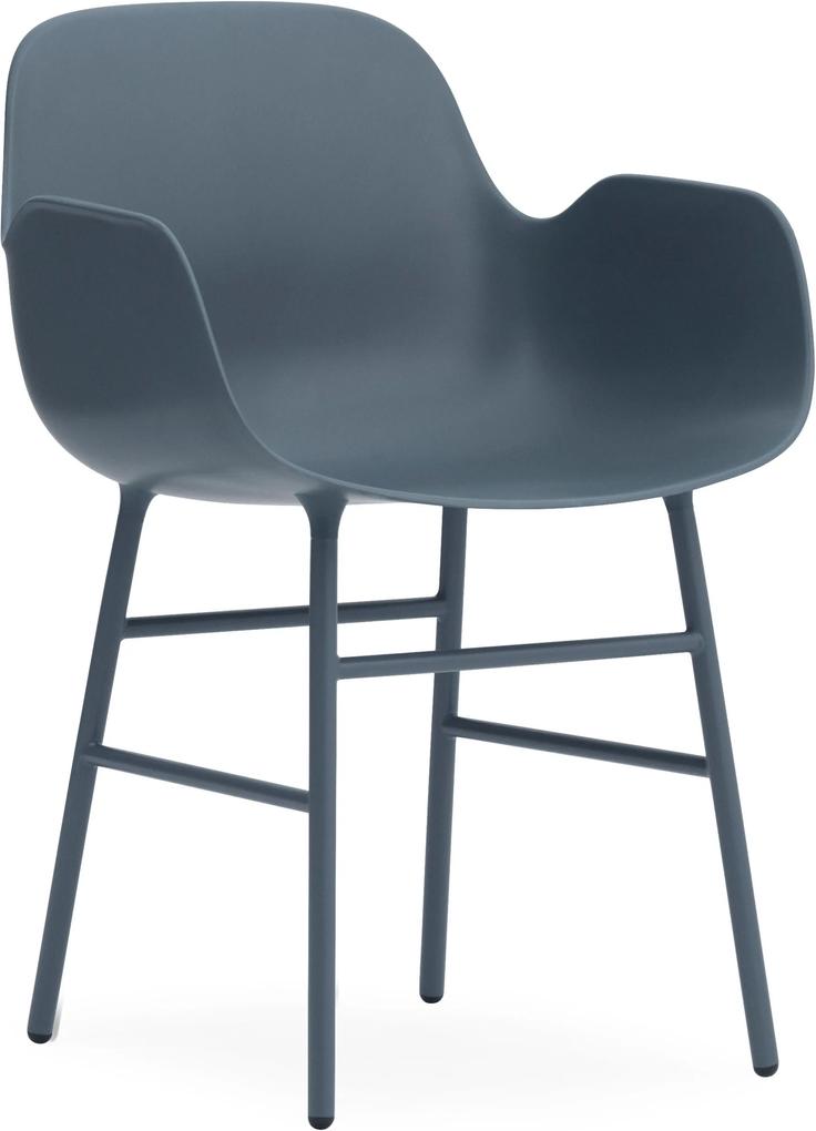 Normann Copenhagen Form Armchair stoel met stalen onderstel blauw