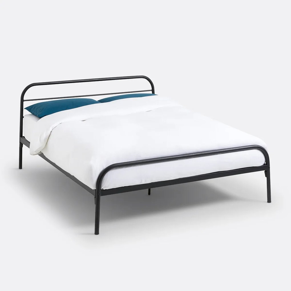 Bed in staal metaal, Cristo