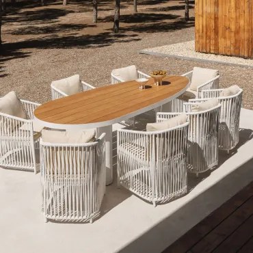 Taneli Ovale Tafelset, 260x110 Cm, Gemaakt Van Aluminium En Teakhout, En 8 Sophie Tuinstoelen, Gemaakt Van Aluminium En Gevlocht Gardenia Wit - Sklum
