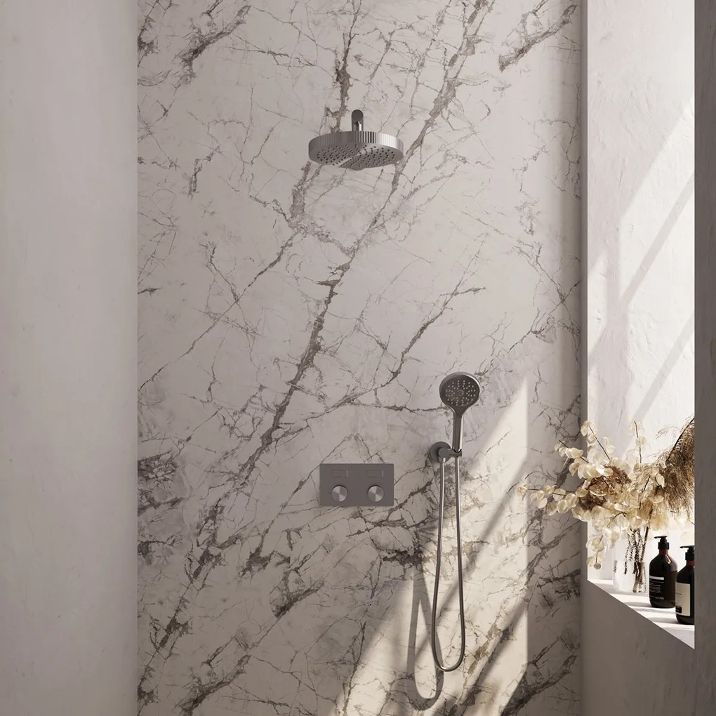 Brauer Stripe inbouw regendouche met 25cm hoofddouche, rechte muurarm en 3 standen handdouche set 28 RVS geborsteld PVD