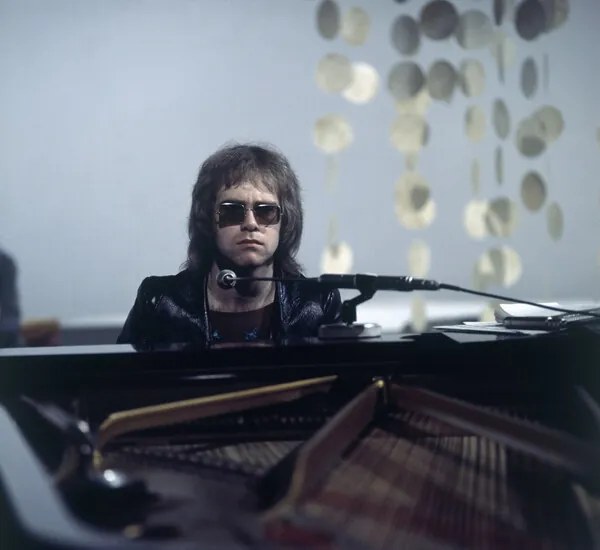 Foto Portrait de Elton John, German TV Music Show .