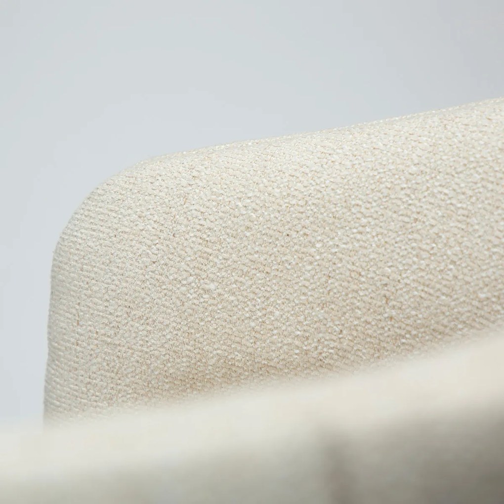 Dan-Form Splendor Beige Eetkamerstoel Volledig Gestoffeerd