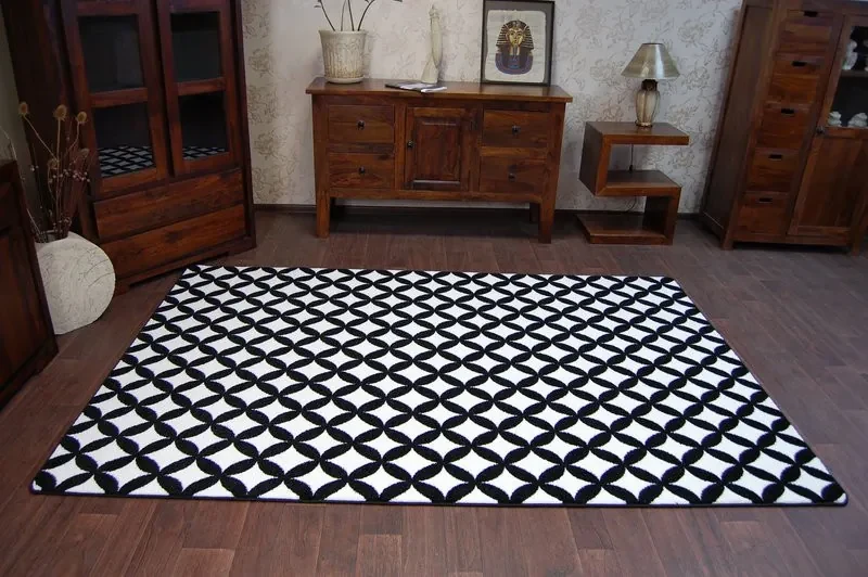 Tapijt SKETCH - F757 room/zwart - Ruit