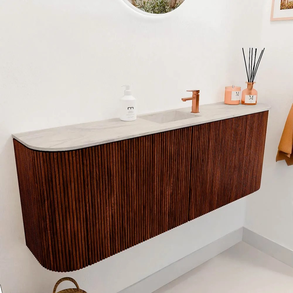 Mondiaz Joya DLux 115cm toiletmeubel ronding links/rechts ruby met wastafel faye midden 1 kraangat ostra