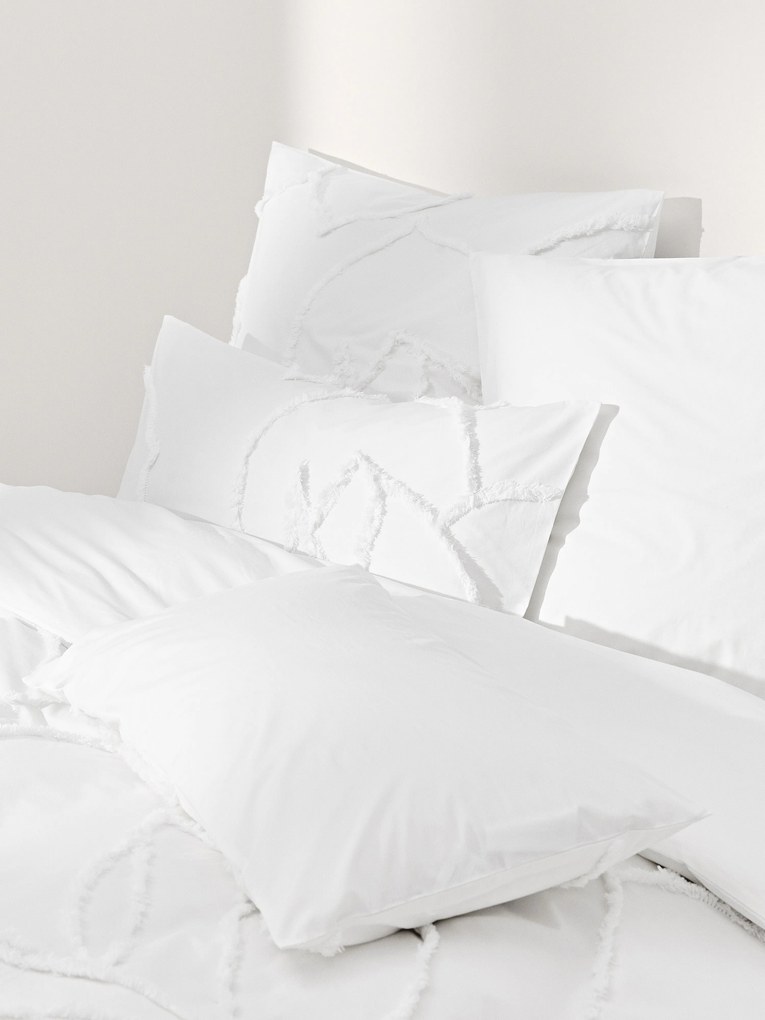 Perkalkatoenen dekbedovertrek Madeline met getufte design