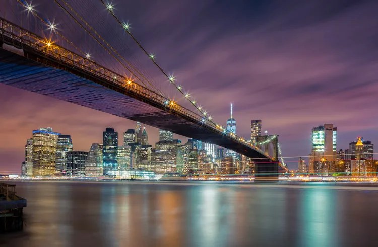 Foto Brooklyn Bridge at Night, Michael Zheng