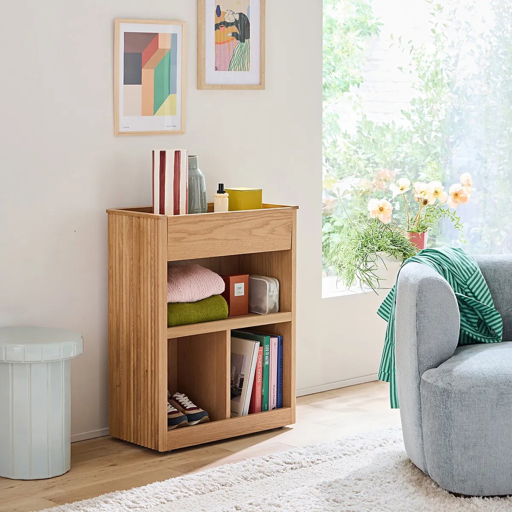 Wandtafel, opbergruimte op wielen, eiken fineer, Tamula