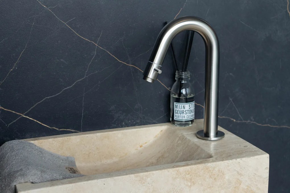 Saniclear White Travertin fonteinset met gebogen kraan in RVS