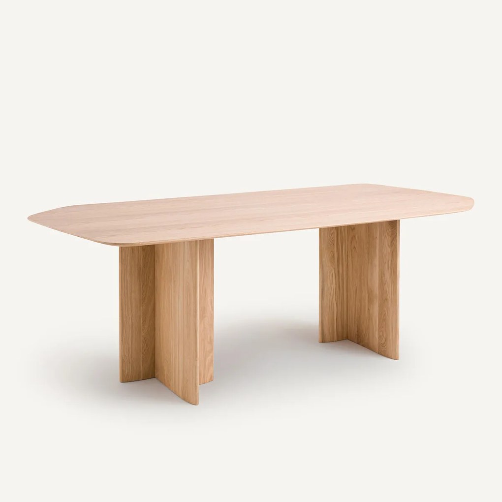 Tafel in eik, Nella