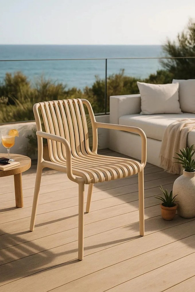 Somer stoel met armleuningen