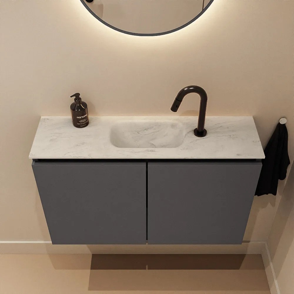 Mondiaz Ture DLux toiletmeubel 80cm dark grey met wastafel opalo midden met kraangat